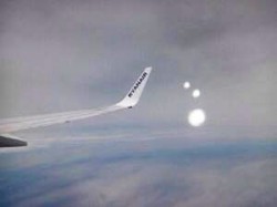Ufoinseguonoaereoryanair1.1