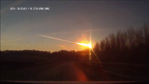 Ufo distrugge meteorite 2013 1.1