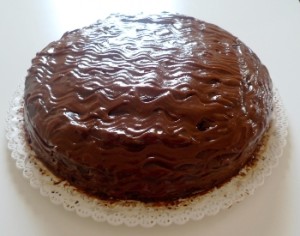 Torta al cioccolato con crema di mascarpone e nutella