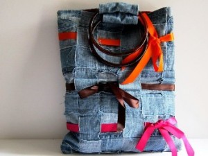 Riciclare vecchi jeans