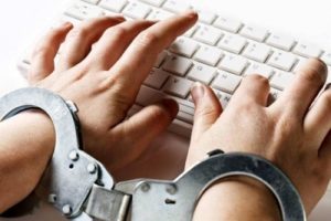 togliere la liberta di espressione sul web